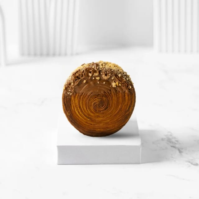 رول نيويورك نوتيلا